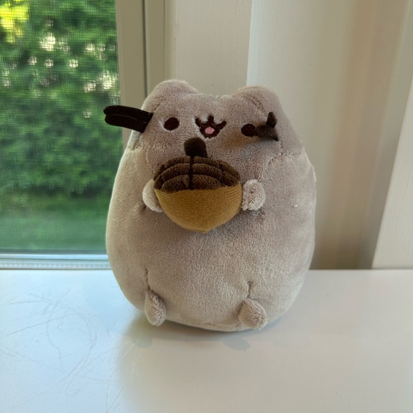 Pusheen Toys Pusheen Holding Acorn Plush Pusheen Fall Box Exclusive